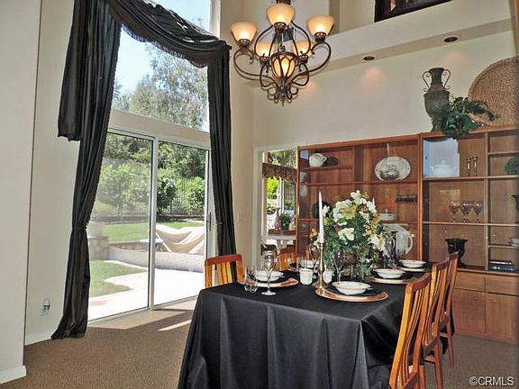 5th image of 2571 Via La Mesa