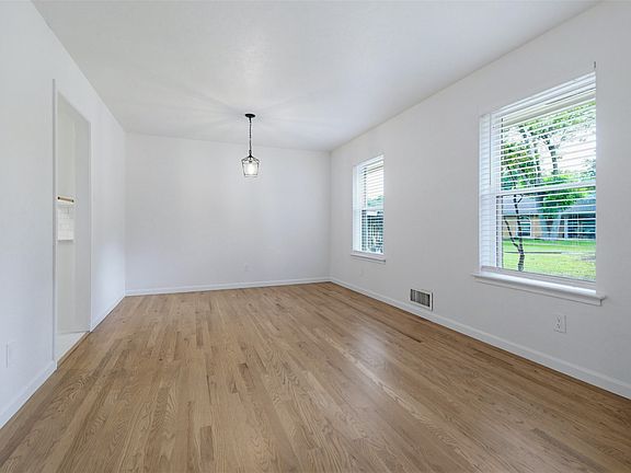 3rd image of 3705 Tulane Cir