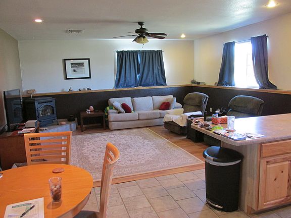 2nd image of 1077 Coal Creek Dr