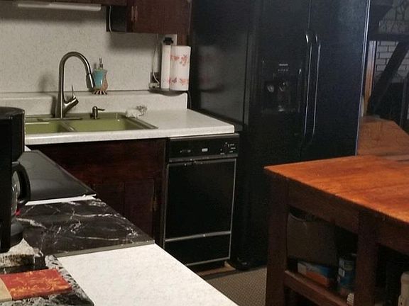2nd image of 1172 Arthur Ln
