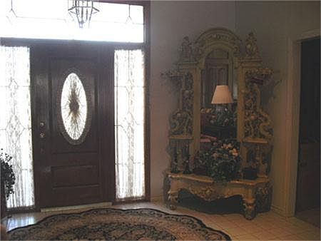 4th image of 1218 Whispering Oaks Dr