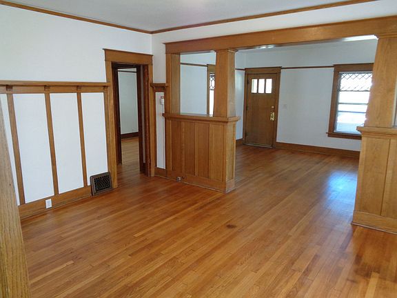5th image of 1851 10th Ave