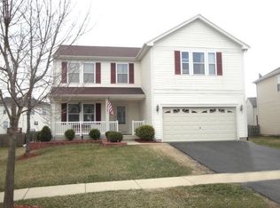 1722 Stonegate Dr, Montgomery, IL 60538