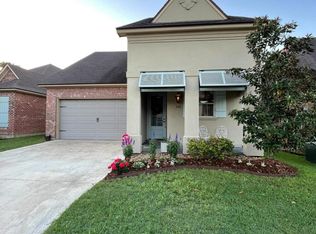 106 Emerald Sands Ln, Lafayette, LA 70508