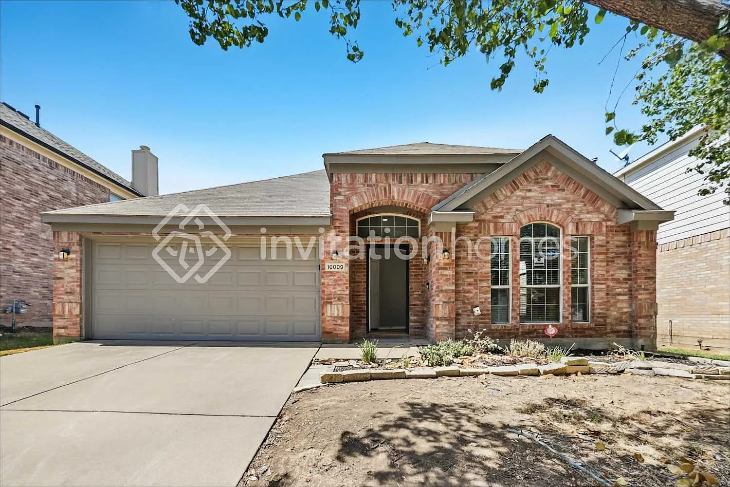 10009 Chadbourne Rd Fort Worth, TX 76244 — Photo 1