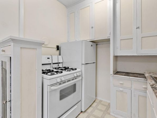 1909 Emerson Ave S #1B-1Ba-650Sqft