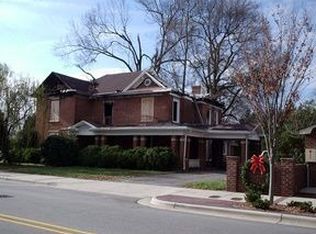 133 N Main St, Kernersville, NC 27284
