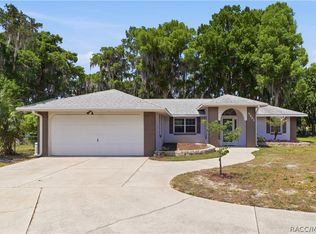 7961 W Riverbend Rd, Crystal River, FL 34428