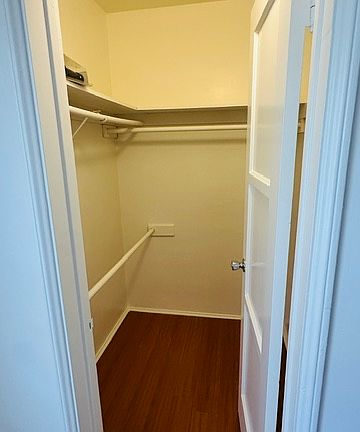 2nd image of 4131 Ocean View Blvd #4131