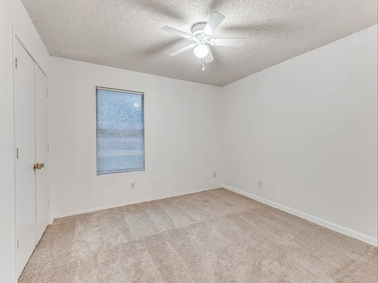 509 Keble Dr — Photo 10