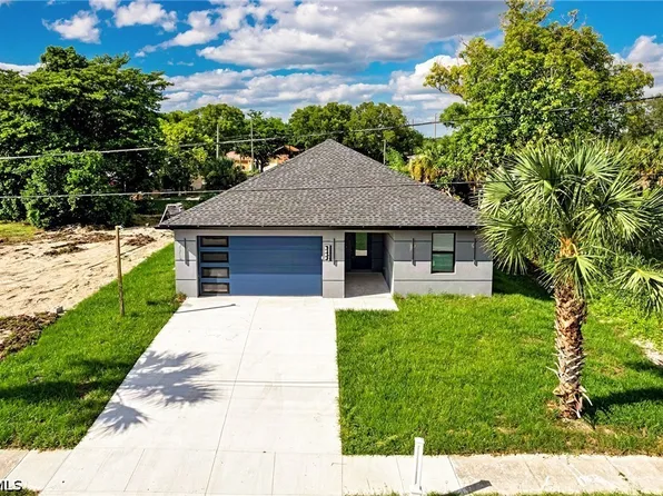 2983 Dunbar Ave, Fort Myers, FL 33916