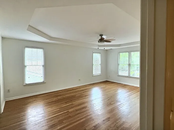 3 bed, 2.5 bath, $3,350 — Photo 3
