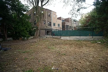 Rented by Bouklis Group