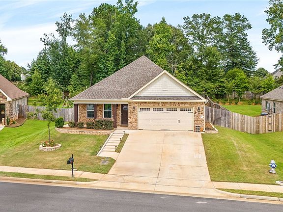 2nd image of 2136 Armistead Ln