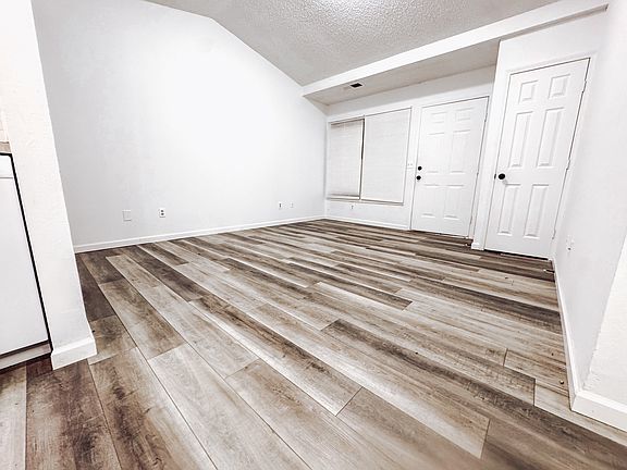 5th image of 1703 N 3rd St #537cfe5c2