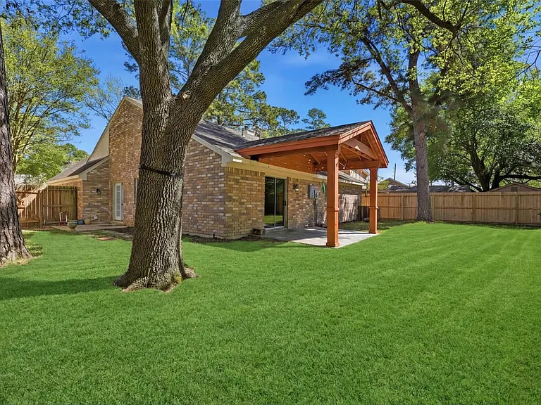17219 Kettle Creek Dr — Photo 25
