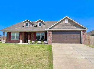 419 Woodcreek St, Lowell, AR 72745