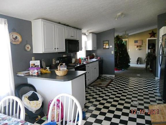 5th image of 99 Glenview Dr