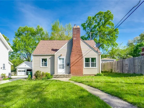 1517 11th St NW, Canton, OH 44703