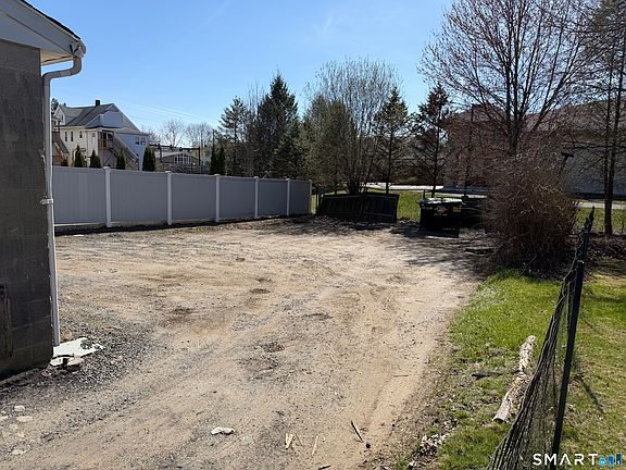 5th image of 9 Hospital Avenue