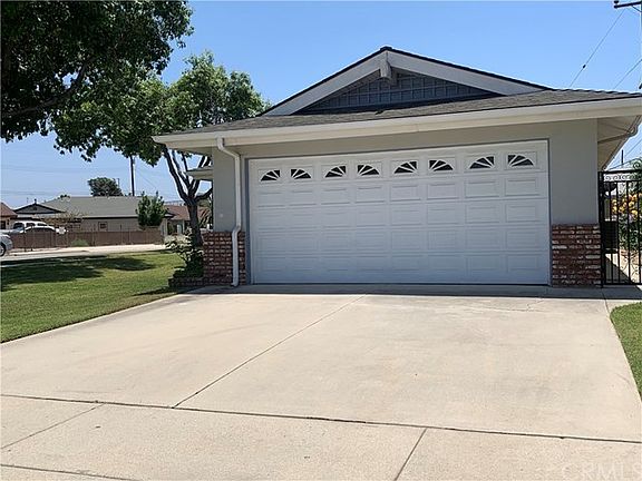 3rd image of 20557 Harvest Ave