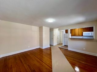 20-52 24th St #2A, Astoria, NY 11105