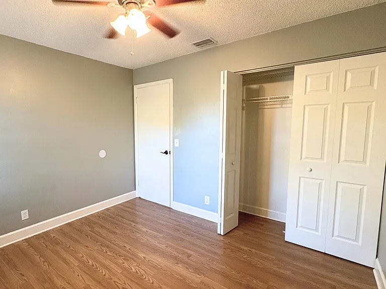 5855 S 37th St #5857 — Photo 14