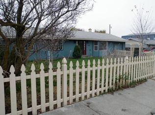 915 W Ridgeway Ave, Hermiston, OR 97838