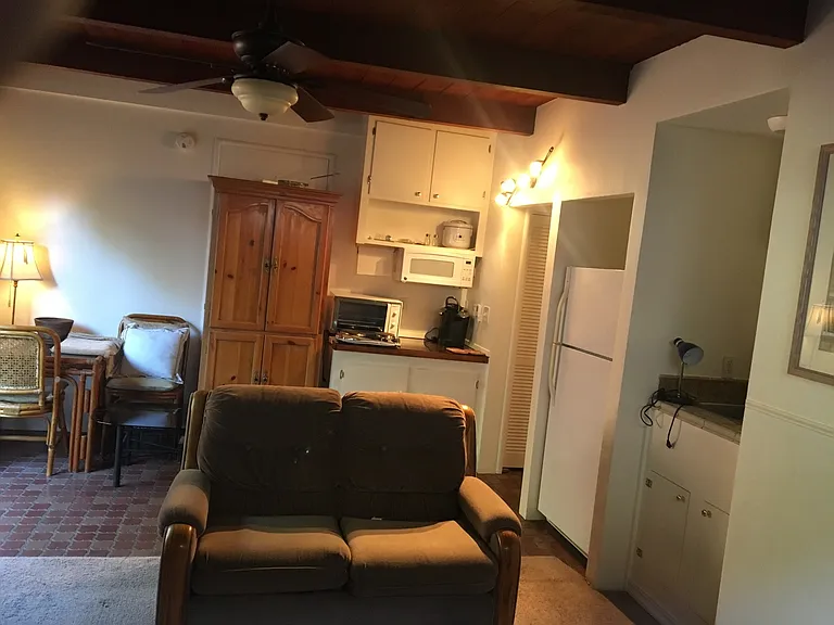740 Dickman Ave — Photo 11