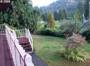 11803 Maple Ave, Mapleton, OR 97453