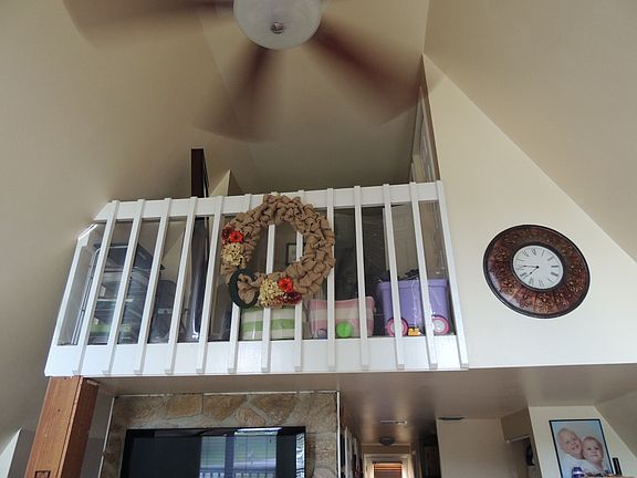4th image of 15066 S Country Club Dr