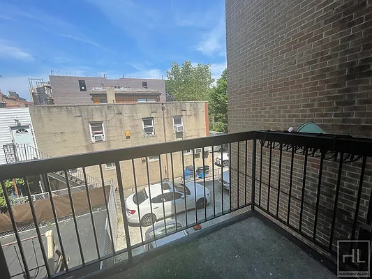 Rented by Highline Residential | media 7