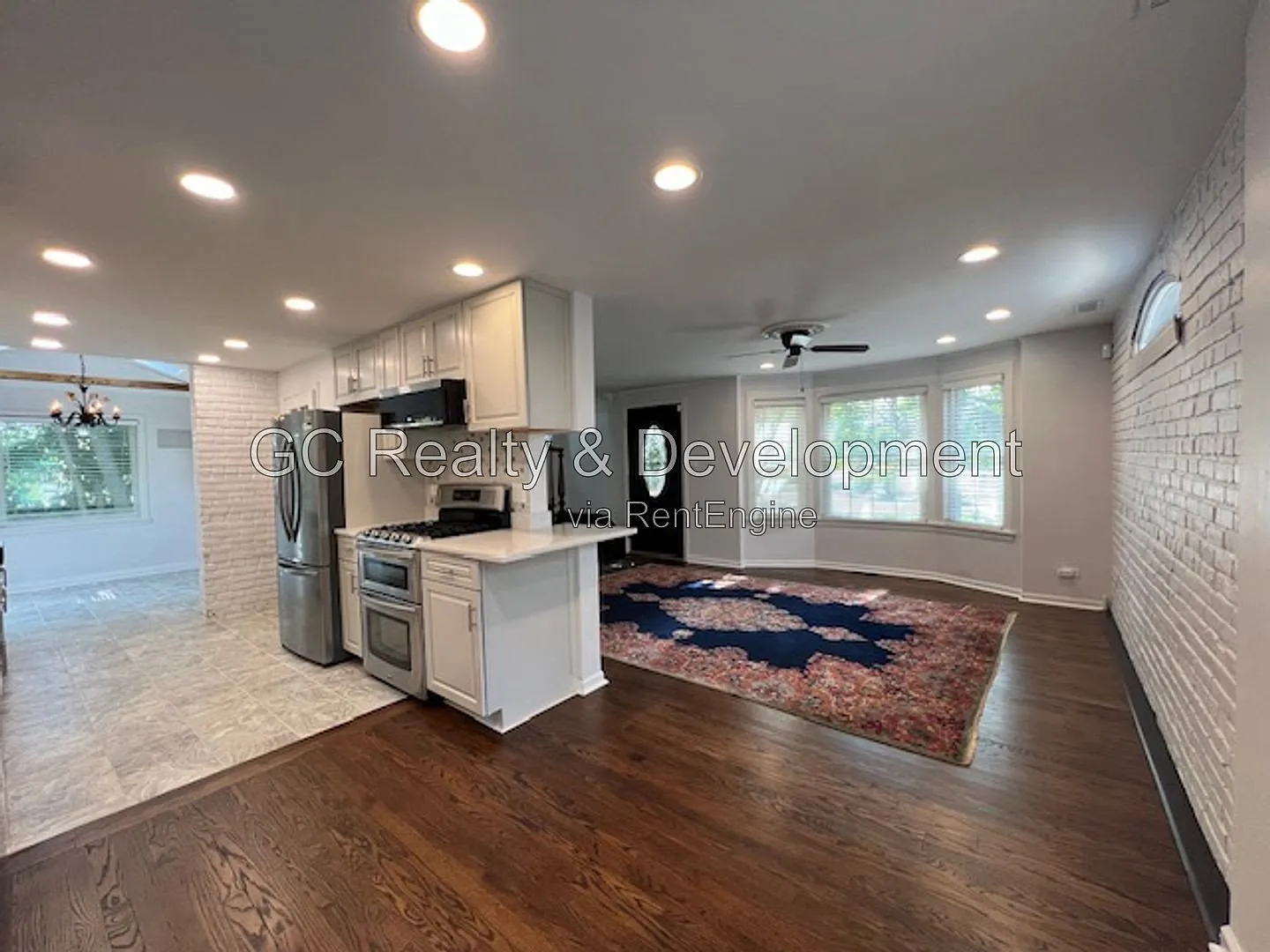 3 bed, 2.5 bath, 1286 sqft, $3,250 — Photo 2