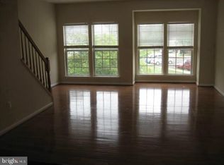 12916 Titania Way, Woodbridge, VA 22192