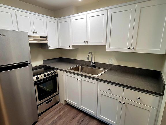 4th image of 4122 Glenalbyn Dr #210