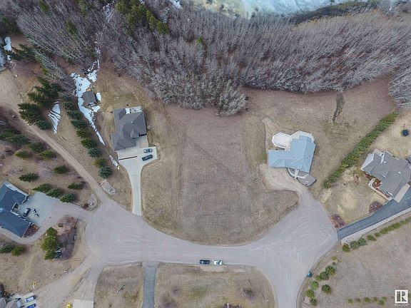 5th image of 46304 Township Road 610