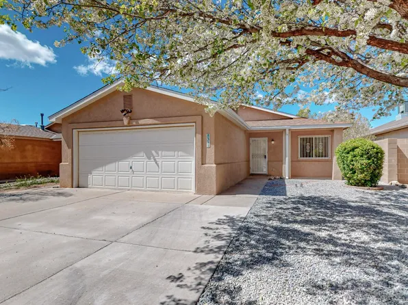 8311 Santa Clarita St NE, Albuquerque, NM 87113