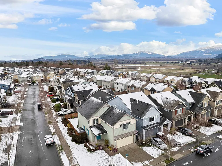 5463 Razor Peak Dr — Photo 36
