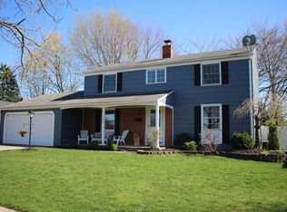 593 Deerfield Dr, North Tonawanda, NY 14120