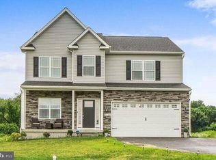 7710 Kemp Ln, Frederick, MD 21702