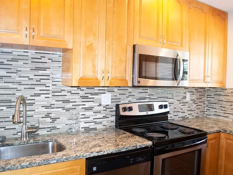 5321 Treetops Dr #T-202 — Photo 7