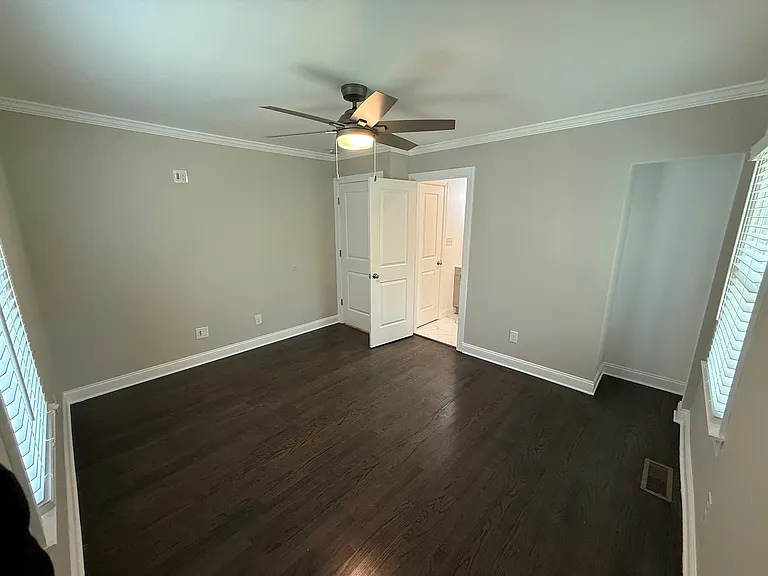 215 Walnut St — Photo 20