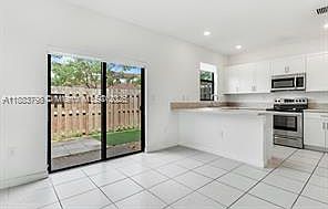 3rd image of 21071 NE 8th Ave #0
