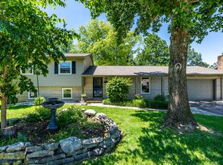 3190 Dewey Dr, Lexington, KY 40515