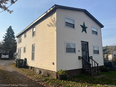 39 Heights Rd, Lake Orion, MI, 48362