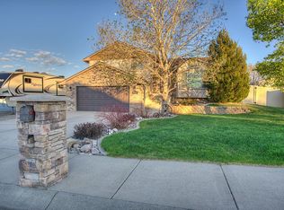 924 Adobe Dr, Billings, MT 59105