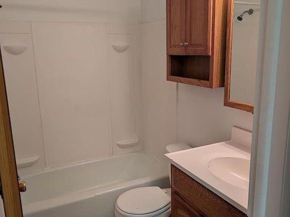 5th image of 1820 Sunnyside Dr APT 8