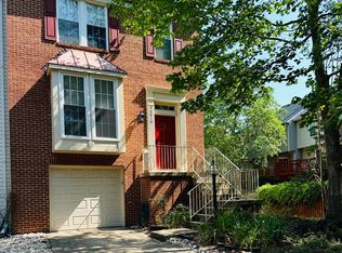 46810 Graham Cove Sq, Sterling, VA 20165