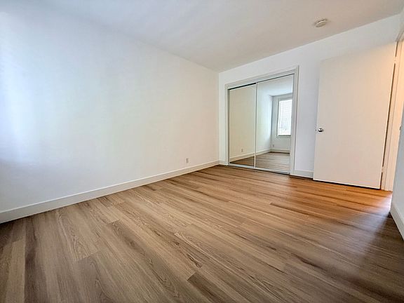 5th image of 22 N San Mateo Dr APT 216