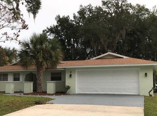 2 Fernwood Ln, Palm Coast, FL 32137